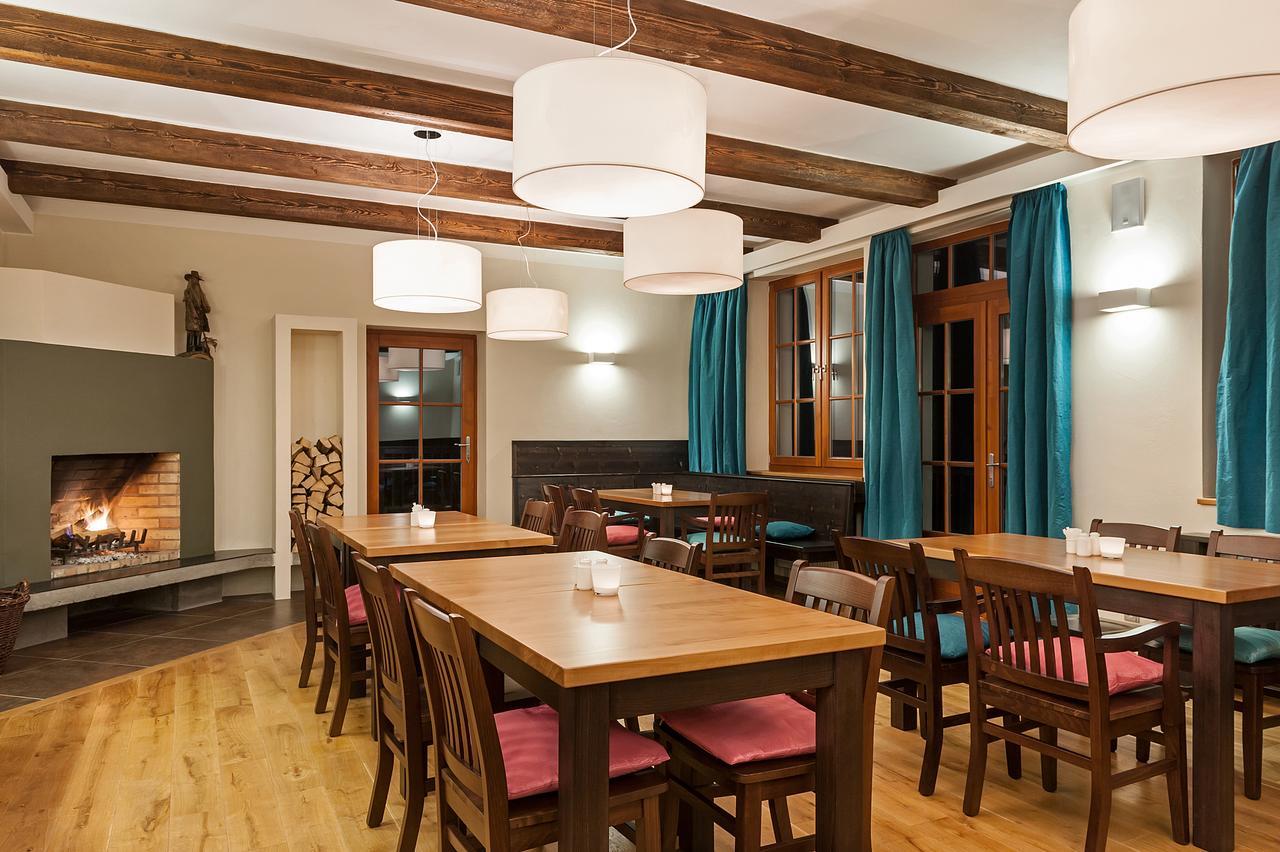 Aneta Hotel & Restaurant Vítkovice Zewnętrze zdjęcie