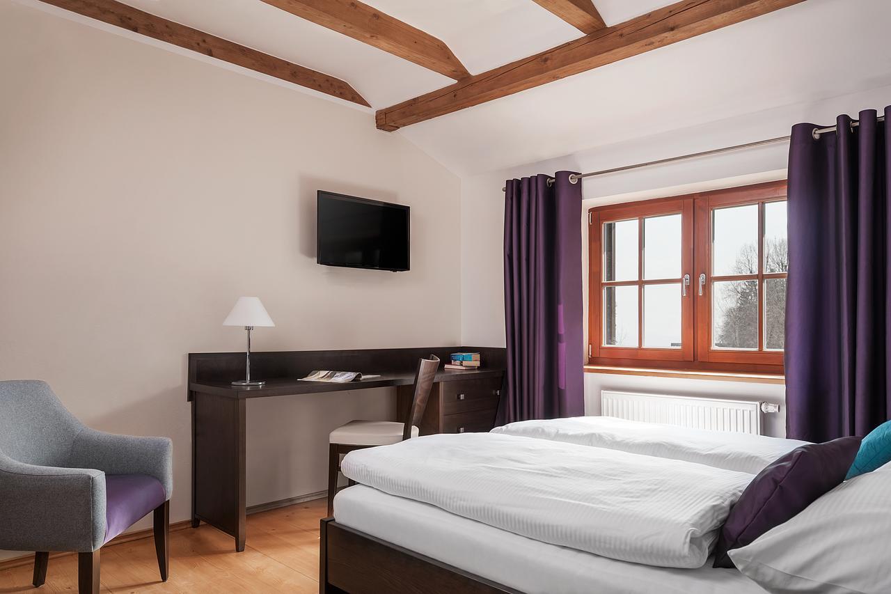 Aneta Hotel & Restaurant Vítkovice Zewnętrze zdjęcie